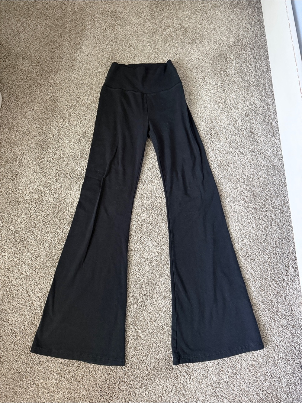 aerie Black High-Waist Flare Yoga Pants